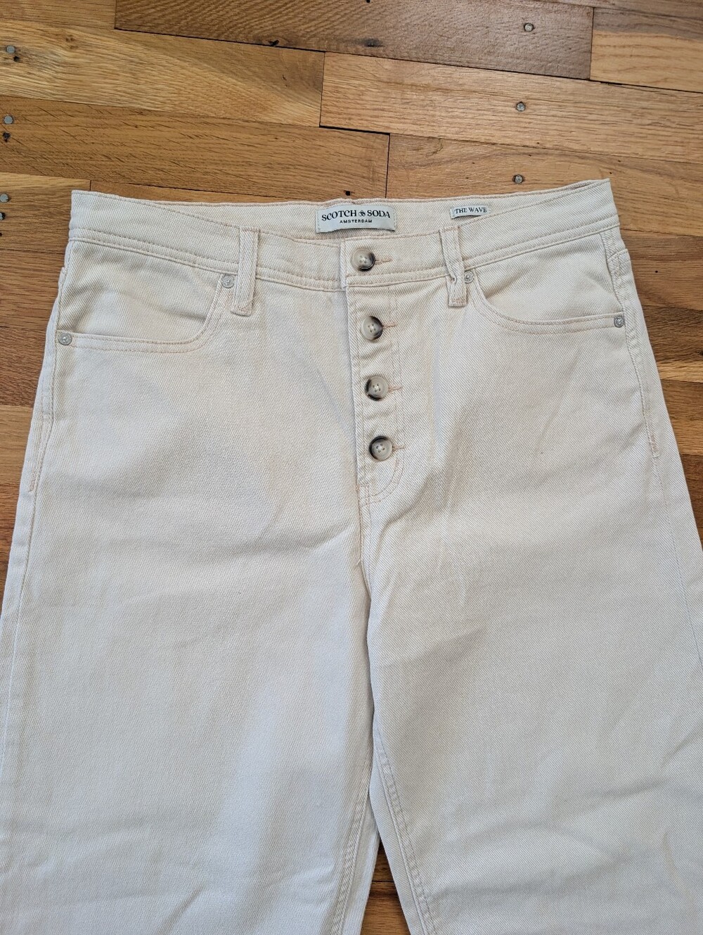 NWOT Scotch & Soda The Wave Button-Fly High Waist Crop Wide Leg Jeans in Cream - Picture 2 of 7